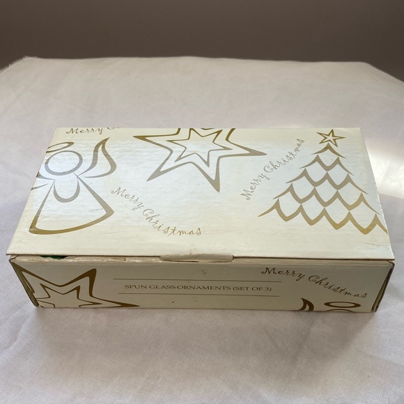 Set of 3 Crystal Glass Christmas Ornaments, Vantage, in box - Picture 13 of 15